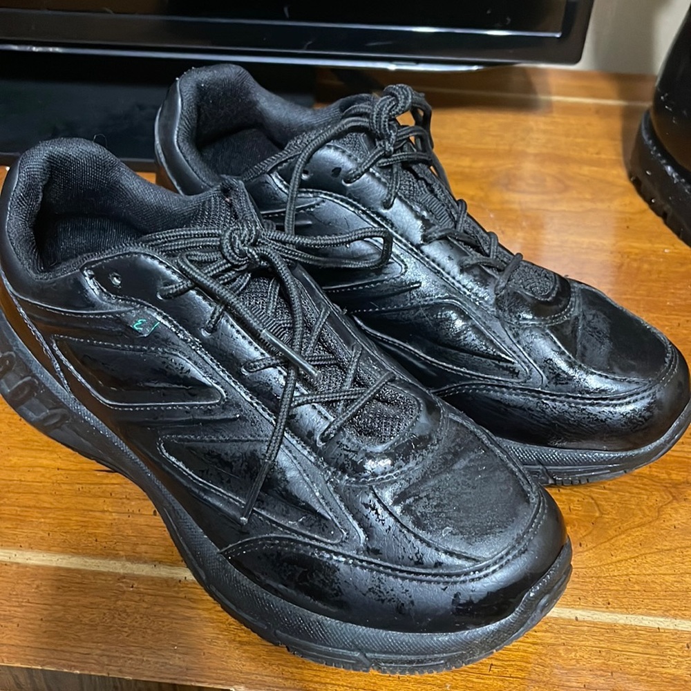 Black non skid Emeral Lagasse sneakers for work. Only worn once. 9.5